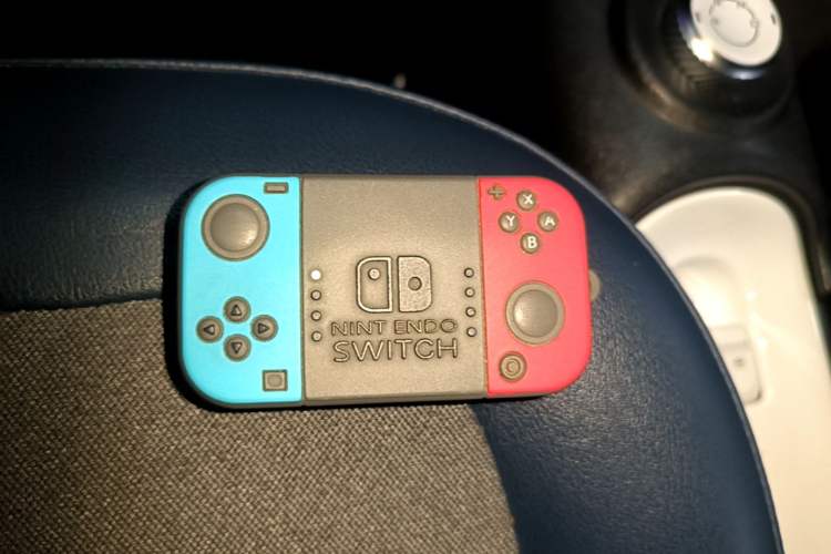 Used Wuling Hongguang MINIEV 2022 GAMEBOY 200km Gaming Edition with Lithium Iron Phosphate Vehicle Key