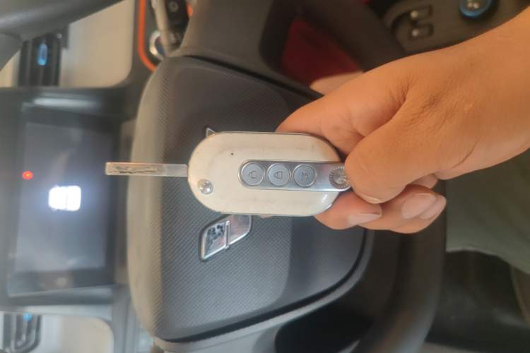 Used Wuling Hongguang MINIEV 2022 Zizai Version Lithium-NMC Vehicle Key