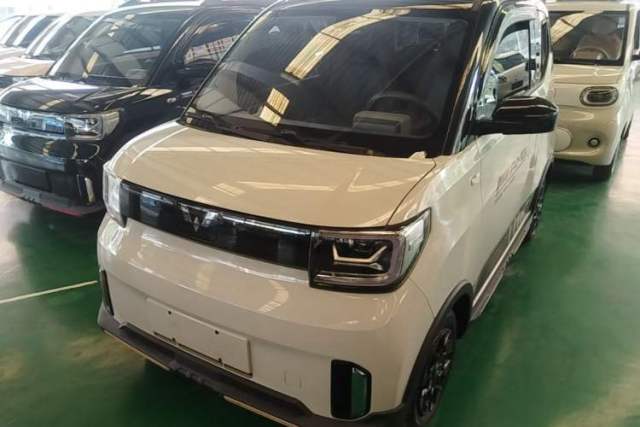 Used Wuling Hongguang MINIEV 2022 GAMEBOY 200km Gaming Edition with Lithium Iron Phosphate
