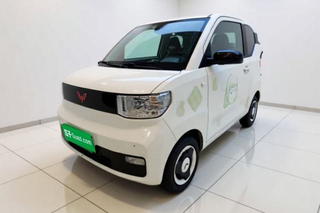 Używany Wuling Hongguang MINIEV 2022 Easy Version Lithium Iron Phosphate