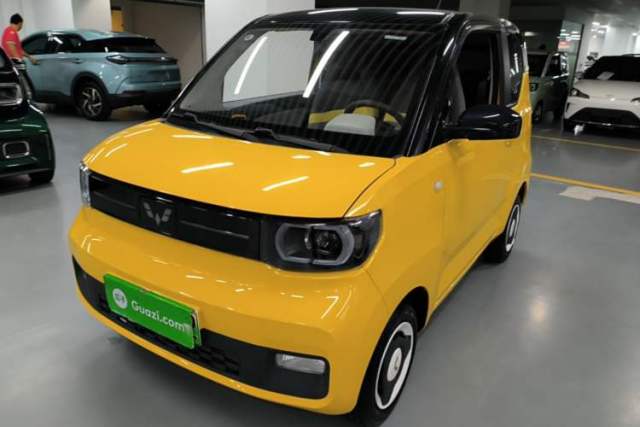 Used Wuling Hongguang MINIEV 2022 Macaron Premium Model – Lithium Iron Phosphate