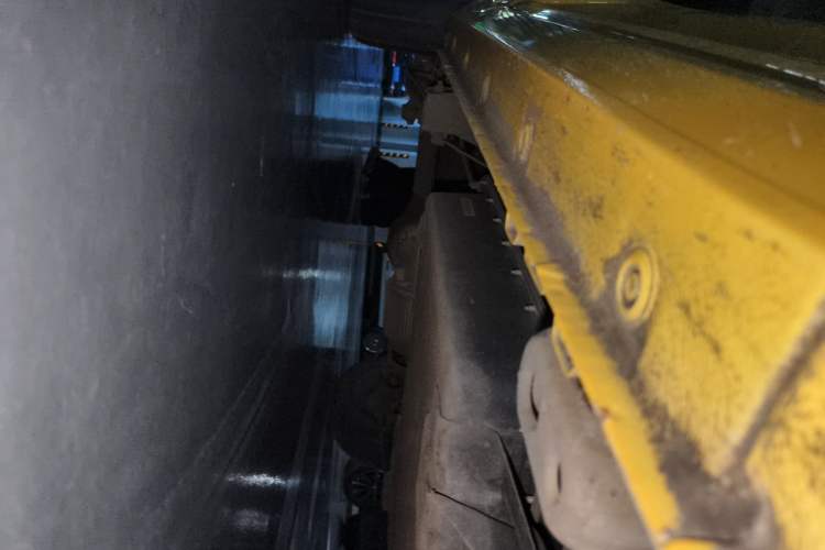 Used Wuling Hongguang MINIEV 2022 Macaron Fashion Model Lithium Iron Phosphate Chassis Front Right