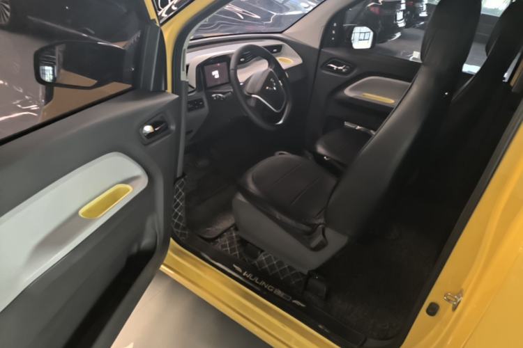 Used Wuling Hongguang MINIEV 2022 Zizai Version Lithium Iron Phosphate Driver Seat