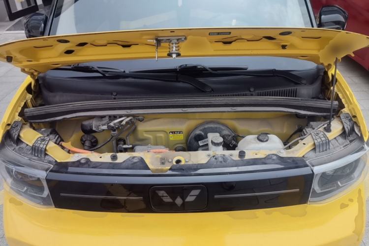 Used Wuling Hongguang MINIEV 2022 Macaron Premium Model – Lithium Iron Phosphate Engine Bay