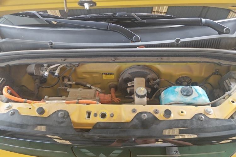 Used Wuling Hongguang MINIEV 2022 Macaron Premium Model – Lithium Iron Phosphate Engine Bay