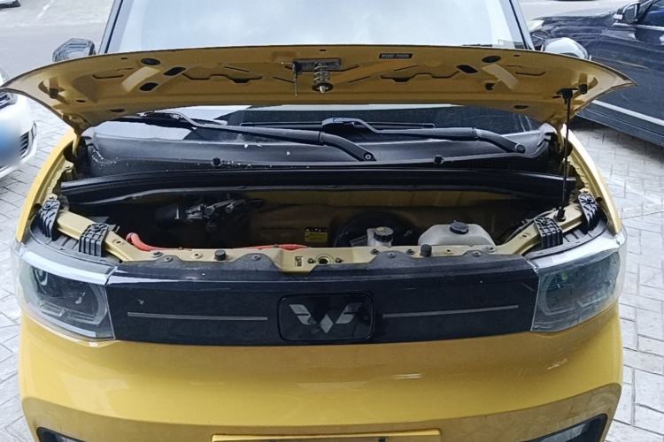 Used Wuling Hongguang MINIEV 2022 Macaron Premium Model – Lithium Iron Phosphate Engine Bay