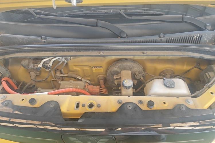 Used Wuling Hongguang MINIEV 2022 Macaron Premium Model – Lithium Iron Phosphate Engine Bay