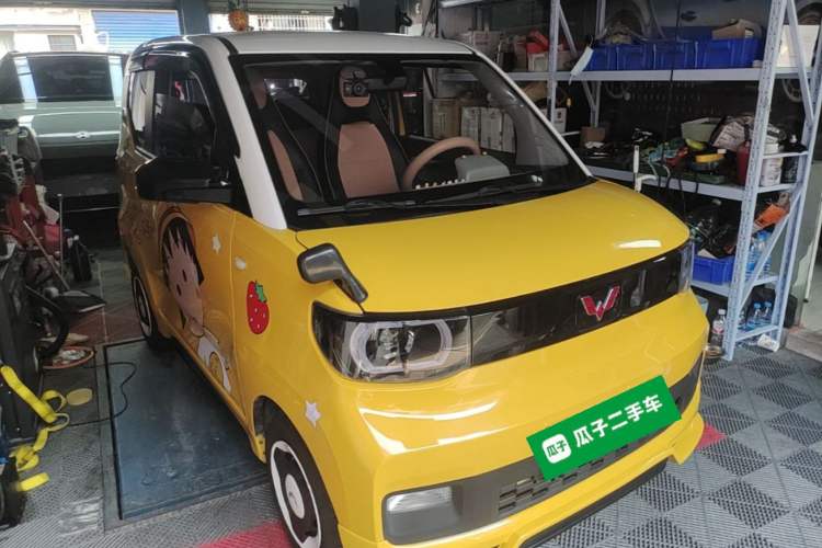 Used Wuling Hongguang MINIEV 2022 Macaron Premium Model – Lithium Iron Phosphate Exterior 1