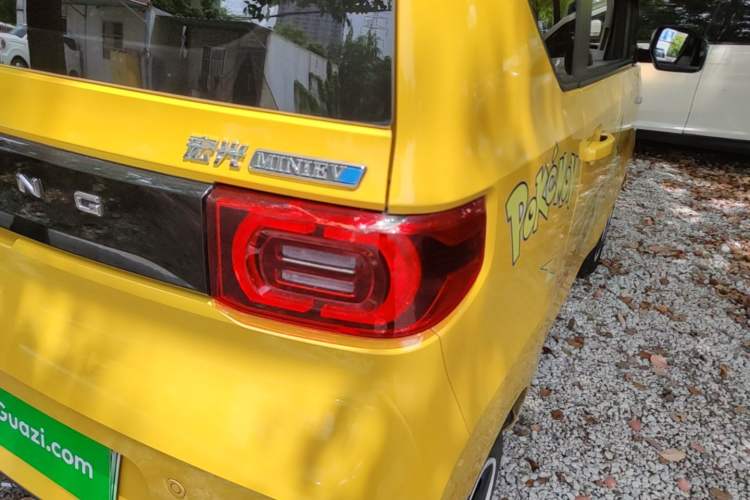 Used Wuling Hongguang MINIEV 2022 Macaron Premium Model – Lithium Ternary Battery Exterior 1