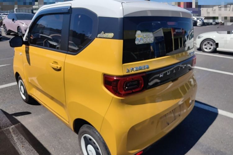 Used Wuling Hongguang MINIEV 2022 Macaron Fashion Model Lithium Iron Phosphate Exterior 2