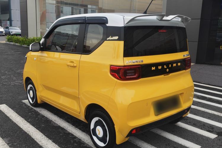 Used Wuling Hongguang MINIEV 2022 Macaron Premium Model – Lithium Iron Phosphate Exterior 3
