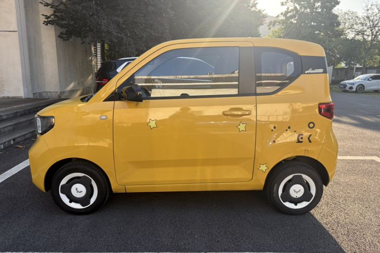Used Wuling Hongguang MINIEV 2022 Macaron Fashion Edition Lithium-Nickel-Cobalt-Alpha-oxide Exterior 4