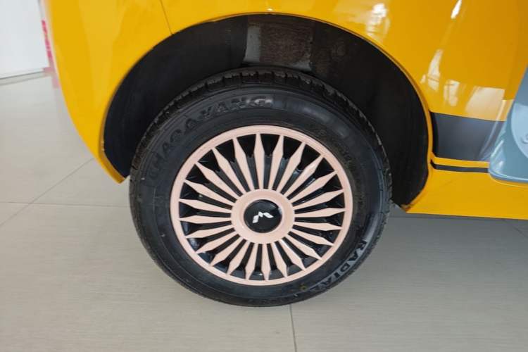 Used Wuling Hongguang MINIEV 2022 Zizai Version Lithium-NMC Exterior 5