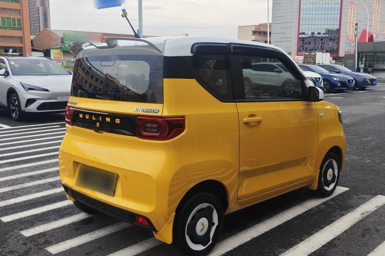 Used Wuling Hongguang MINIEV 2022 Macaron Premium Model – Lithium Iron Phosphate Exterior 5