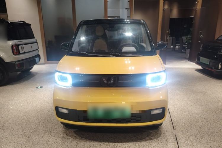 Used Wuling Hongguang MINIEV 2022 Macaron Premium Model – Lithium Ternary Battery Front