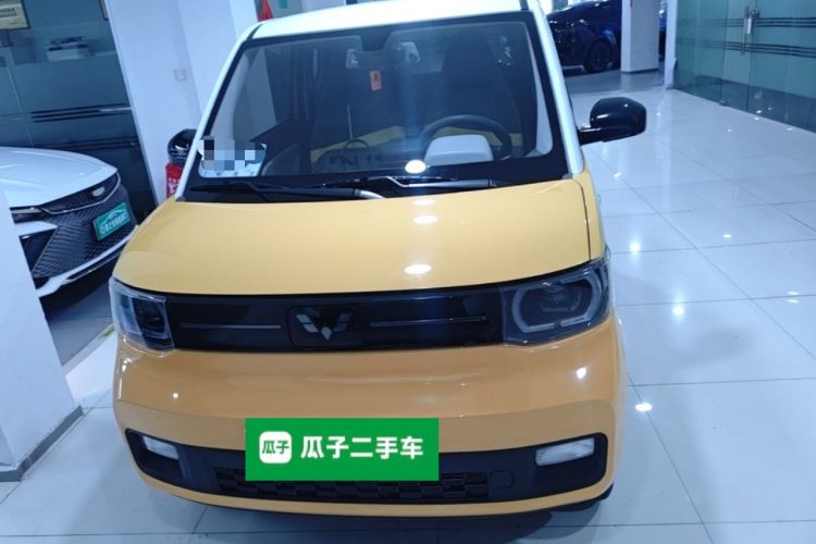 Used Wuling Hongguang MINIEV 2022 Macaron Fashion Model Lithium Iron Phosphate Front
