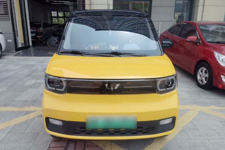 Used Wuling Hongguang MINIEV 2022 Macaron Premium Model – Lithium Iron Phosphate Front