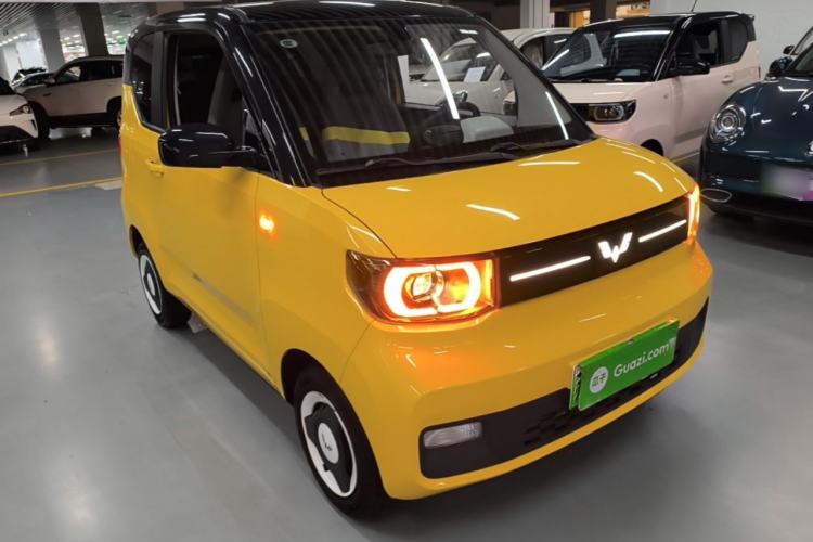 Used Wuling Hongguang MINIEV 2022 Macaron Premium Model – Lithium Iron Phosphate Front Right 45 Deg