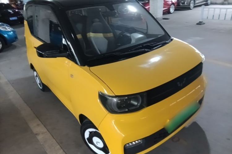 Used Wuling Hongguang MINIEV 2022 Macaron Premium Model – Lithium Ternary Battery Front Right 45 Deg
