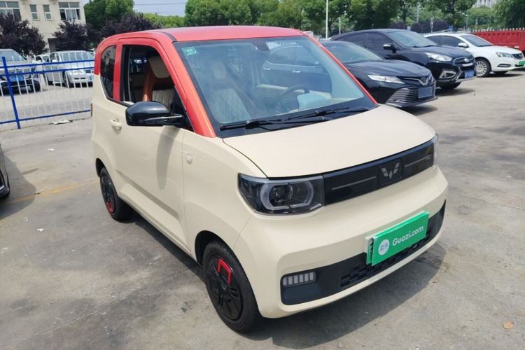 Used Wuling Hongguang MINIEV 2022 Macaron Premium Model – Lithium Iron Phosphate Front Right 45 Deg