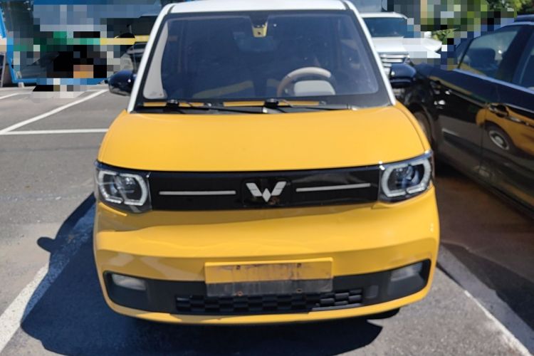 Used Wuling Hongguang MINIEV 2022 Macaron Fashion Model Lithium Iron Phosphate Front
