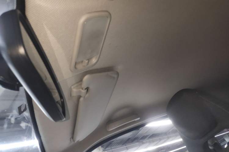 Used Wuling Hongguang MINIEV 2022 Macaron Premium Model – Lithium Ternary Battery Headliner
