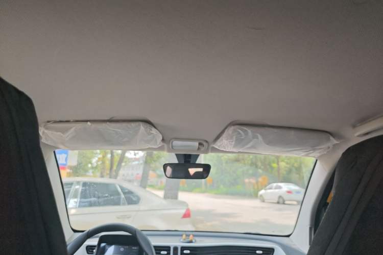 Used Wuling Hongguang MINIEV 2022 Macaron Fashion Model Lithium Iron Phosphate Headliner