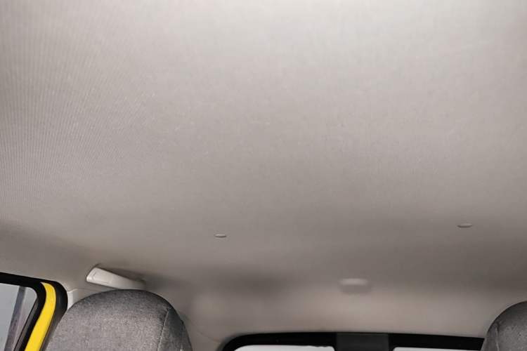 Used Wuling Hongguang MINIEV 2022 Macaron Premium Model – Lithium Ternary Battery Headliner