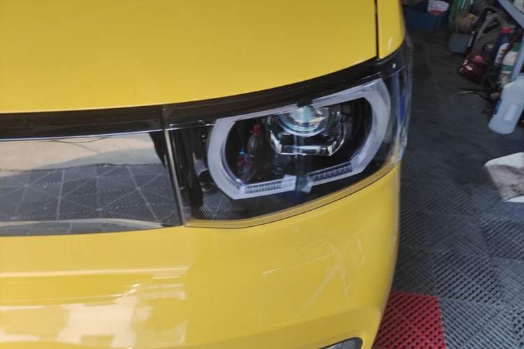 Used Wuling Hongguang MINIEV 2022 Macaron Premium Model – Lithium Iron Phosphate Left Front Headlight
