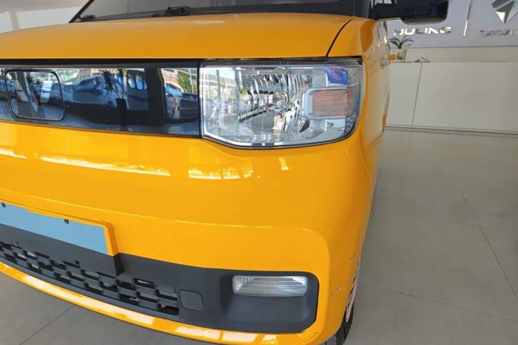 Used Wuling Hongguang MINIEV 2022 Zizai Version Lithium-NMC Left Front Headlight