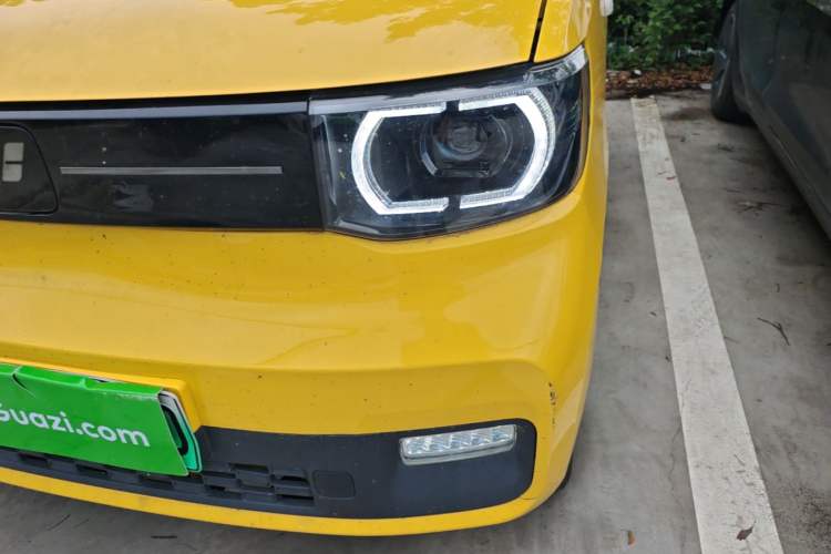 Used Wuling Hongguang MINIEV 2022 Macaron Fashion Model Lithium Iron Phosphate Left Front Headlight