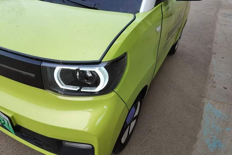 Used Wuling Hongguang MINIEV 2022 Macaron-Color Edition Lithium Iron Phosphate Left Front Headlight