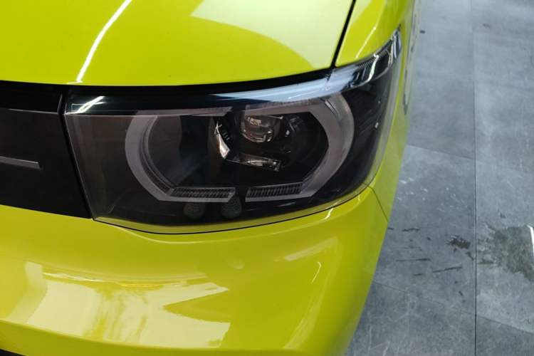 Used Wuling Hongguang MINIEV 2022 Macaron-Color Edition Lithium Iron Phosphate Left Front Headlight