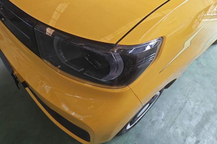 Used Wuling Hongguang MINIEV 2022 Macaron Premium Model – Lithium Iron Phosphate Left Front Headlight