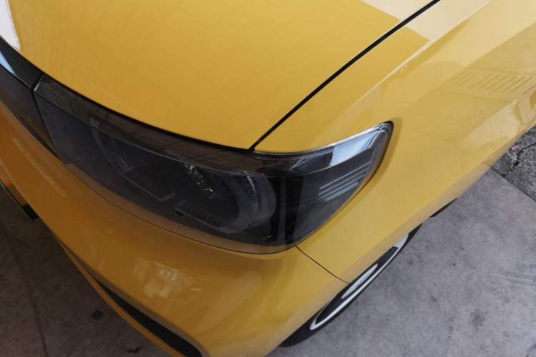 Used Wuling Hongguang MINIEV 2022 Macaron Premium Model – Lithium Ternary Battery Left Front Headlight