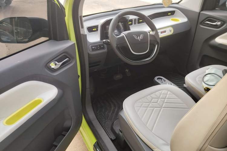 Used Wuling Hongguang MINIEV 2022 Macaron-Color Edition Lithium Iron Phosphate Left Front Seat