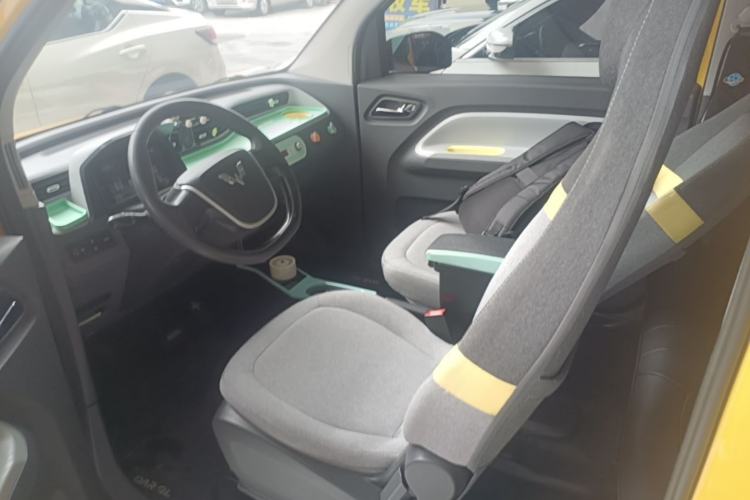 Used Wuling Hongguang MINIEV 2022 Macaron Premium Model – Lithium Iron Phosphate Left Front Seat