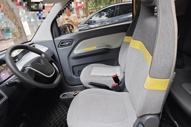 Used Wuling Hongguang MINIEV 2022 Macaron Fashion Edition Lithium-Nickel-Cobalt-Alpha-oxide Left Front Seat