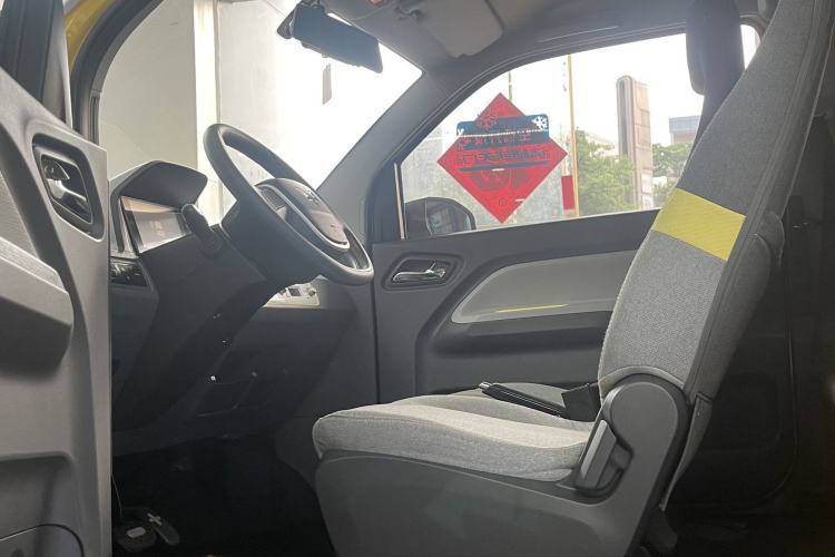Used Wuling Hongguang MINIEV 2022 Macaron Fashion Model Lithium Iron Phosphate Left Front Seat