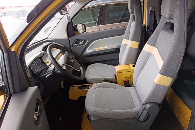Used Wuling Hongguang MINIEV 2022 Macaron Premium Model – Lithium Iron Phosphate Left Front Seat