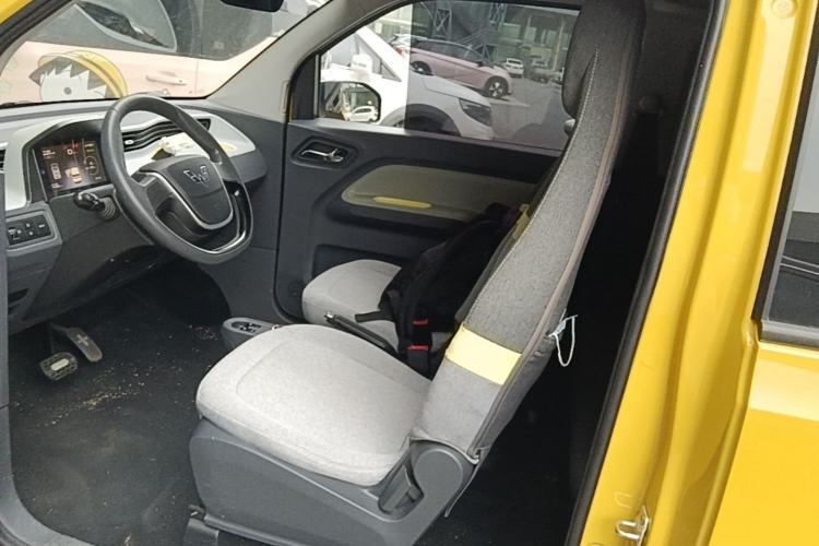 Used Wuling Hongguang MINIEV 2022 Macaron Premium Model – Lithium Iron Phosphate Left Front Seat