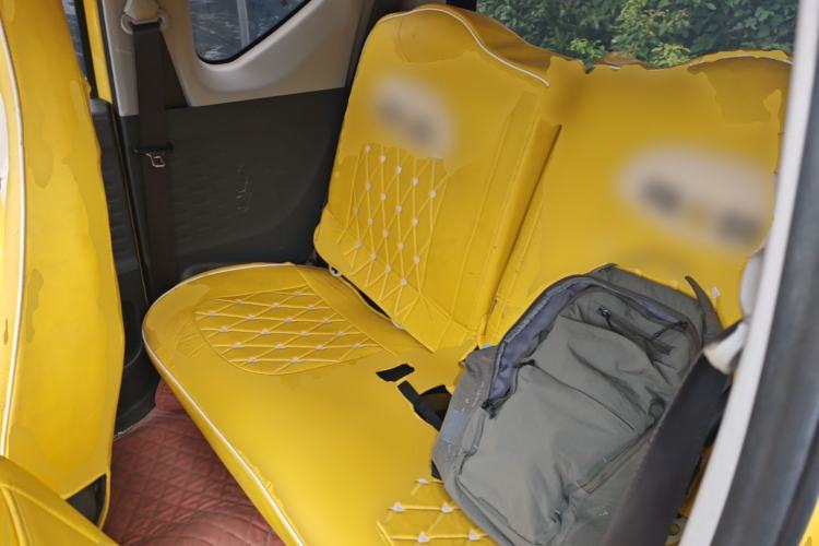 Used Wuling Hongguang MINIEV 2022 Macaron Fashion Model Lithium Iron Phosphate Left Rear Seat