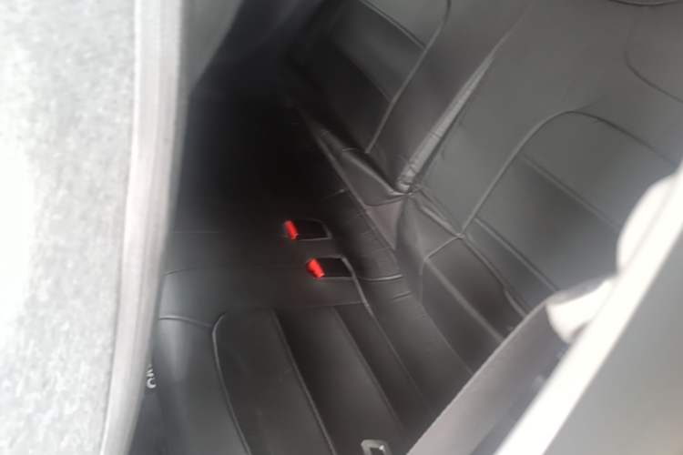 Used Wuling Hongguang MINIEV 2022 Macaron Premium Model – Lithium Iron Phosphate Left Rear Seat