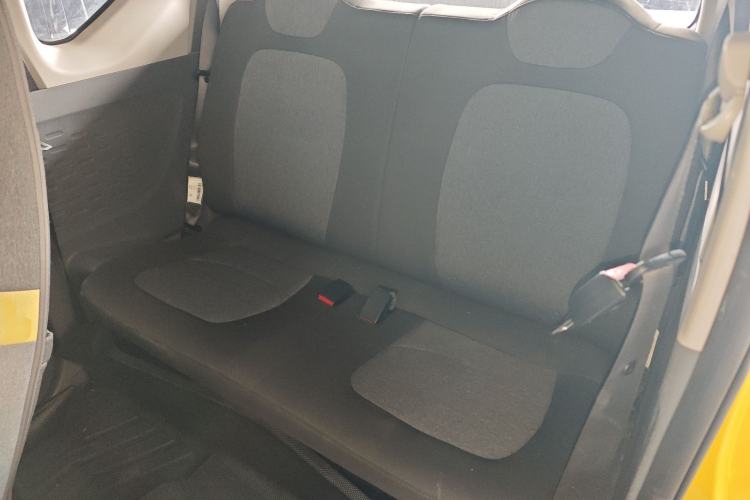 Used Wuling Hongguang MINIEV 2022 Macaron Premium Model – Lithium Iron Phosphate Left Rear Seat