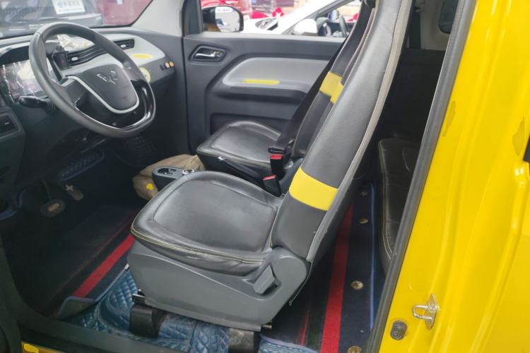 Used Wuling Hongguang MINIEV 2022 Macaron Premium Model – Lithium Iron Phosphate Left Rear Seat