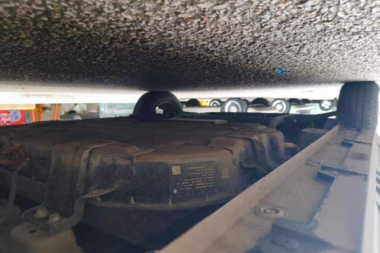 Used Wuling Hongguang MINIEV 2022 GAMEBOY 200km Gaming Edition with Lithium Iron Phosphate Left Side Sill