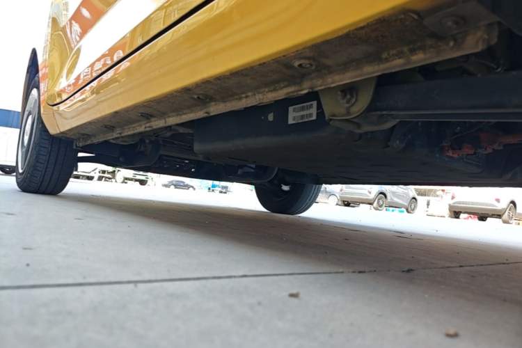 Used Wuling Hongguang MINIEV 2022 Macaron Fashion Edition Lithium-Nickel-Cobalt-Alpha-oxide Left Side Sill