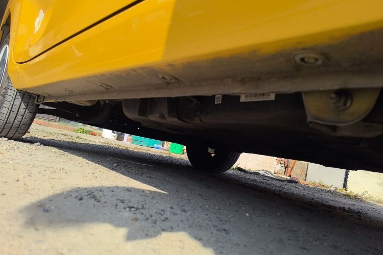 Used Wuling Hongguang MINIEV 2022 Macaron Premium Model – Lithium Iron Phosphate Left Side Sill
