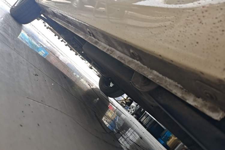 Used Wuling Hongguang MINIEV 2022 Zizai Version Lithium Iron Phosphate Left Side Sill