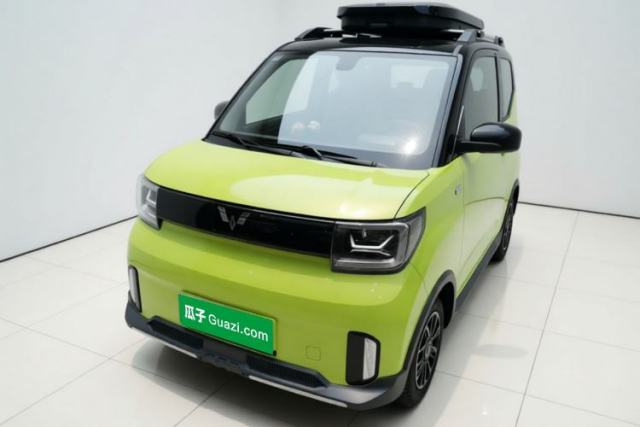 Used Wuling Hongguang MINIEV 2022 GAMEBOY 300km Enthusiast Model with Lithium Iron Phosphate